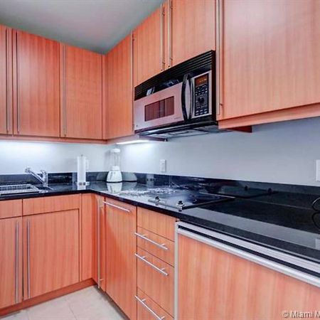 Private Condo Hotel At Four Seasons Brickell 迈阿密 外观 照片